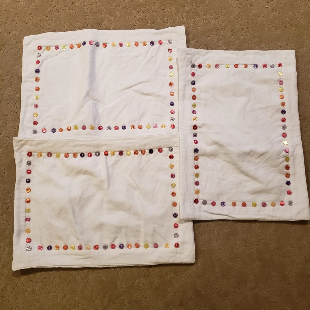 Crate & Barrel Button Placemats Lot of 3